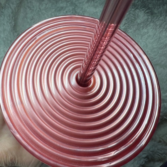 🌟STARBUCKS🌟 2023 PEARLESCENT Pink 24oz Tumbler (NWT) - Picture 10 of 12